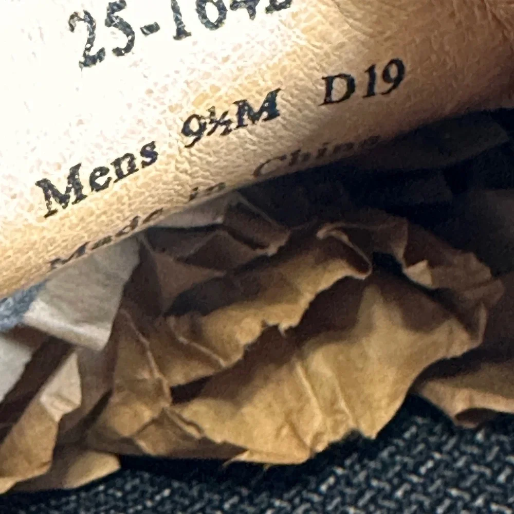Johnston & Murphy McGuffey Derby Mens 9.5 Brown Good Nubuck Plain Toe Shoes